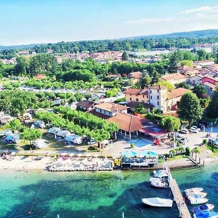 Camping Italia Lido カステッレット・ソプラ・ティチーノ エクステリア 写真