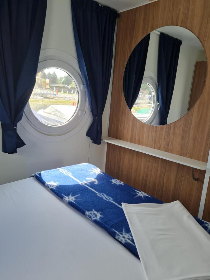 Camping Italia Lido カステッレット・ソプラ・ティチーノ エクステリア 写真