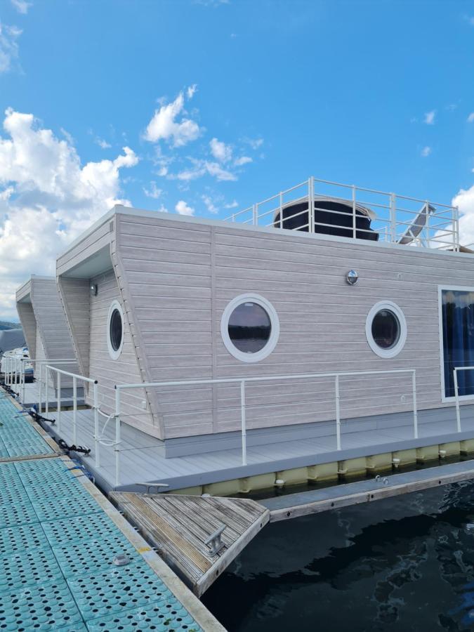 Camping Italia Lido カステッレット・ソプラ・ティチーノ エクステリア 写真