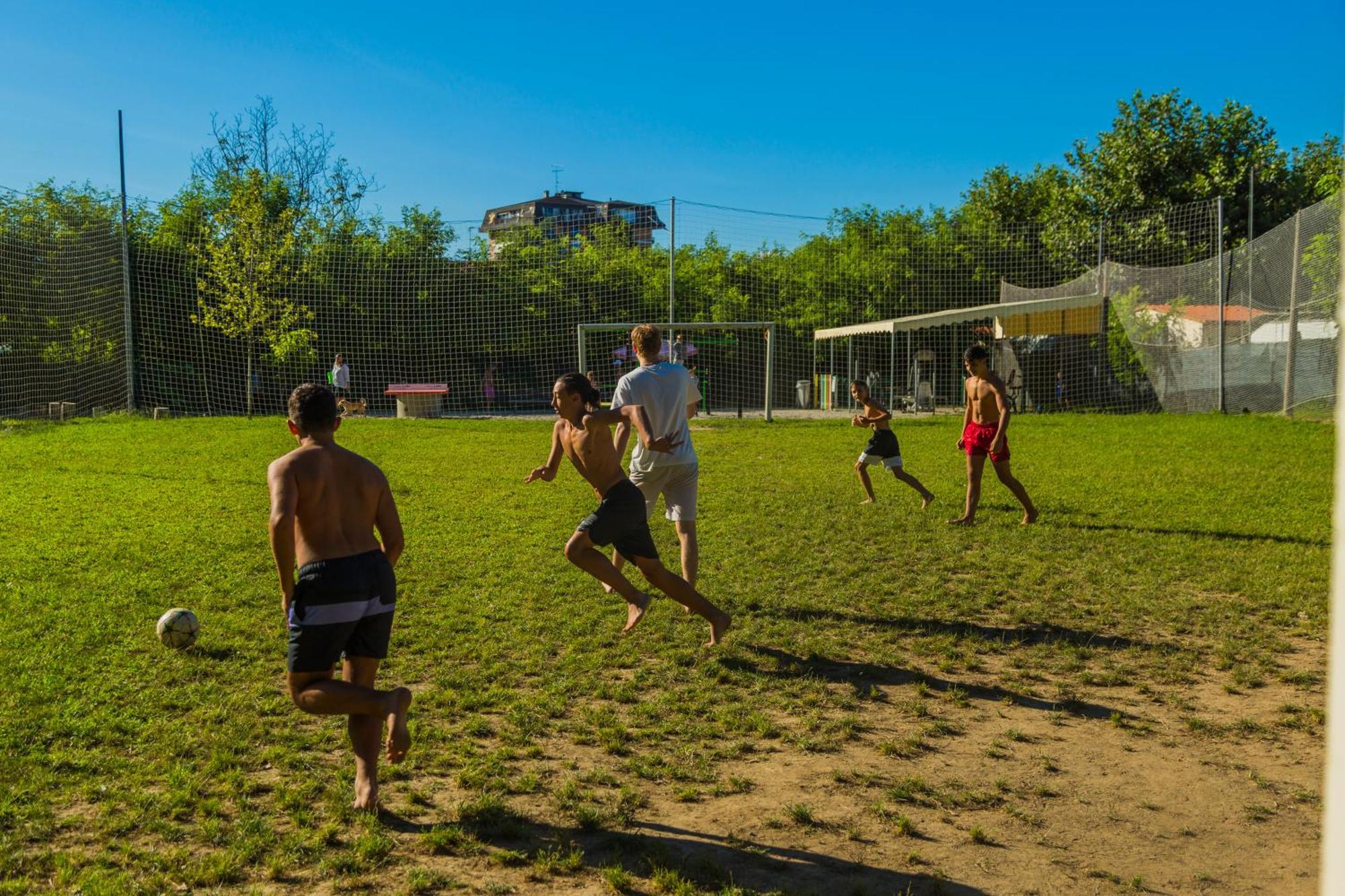 Camping Italia Lido カステッレット・ソプラ・ティチーノ エクステリア 写真