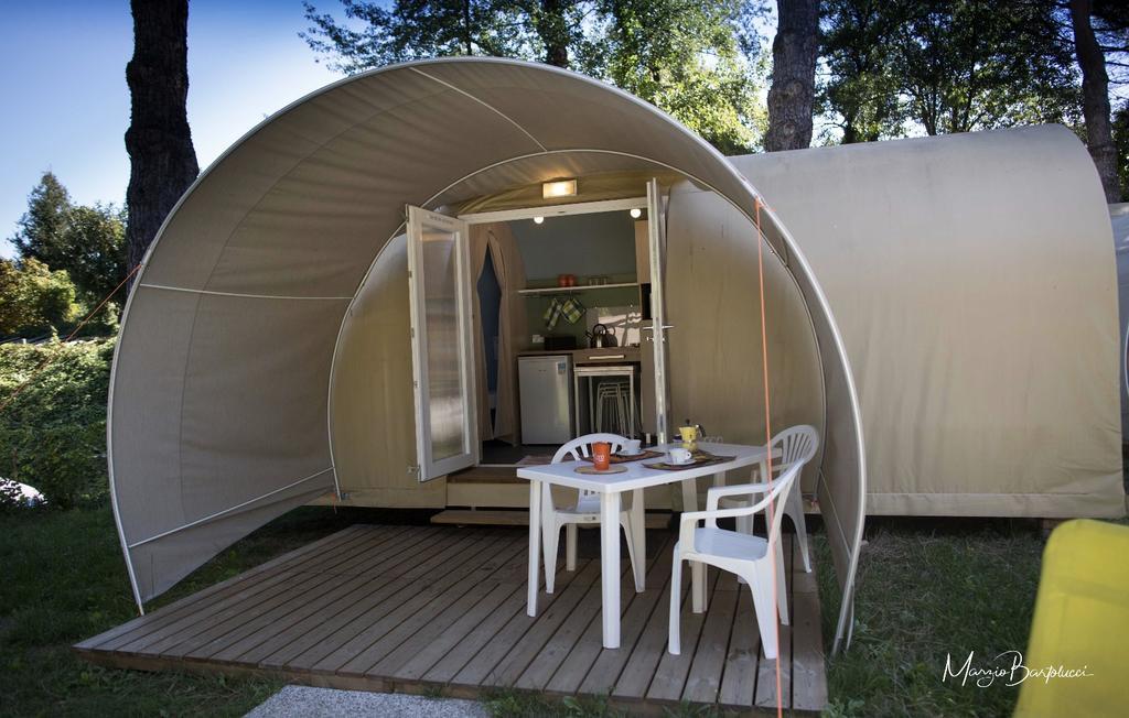 Camping Italia Lido カステッレット・ソプラ・ティチーノ エクステリア 写真